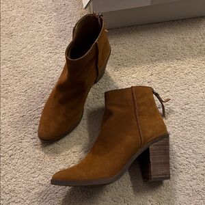 Women’s BP. Cognac Suede Booties